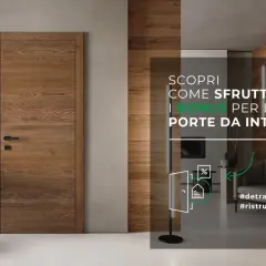 Porta in legno con maniglia nera, parte di un'offerta per chiudere una porta con permessi e ristrutturazioni.
