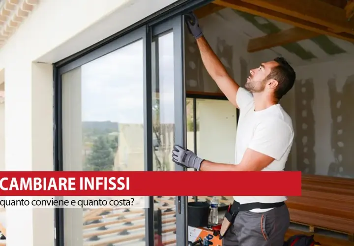 Installatore lavora su nuovi infissi. Scopri quanto cambio infissi migliora classe energetica e il risparmio.