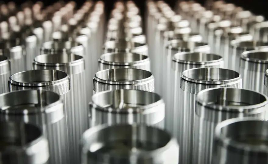 Profili in alluminio estruso - come scegliere leghe e finiture giuste